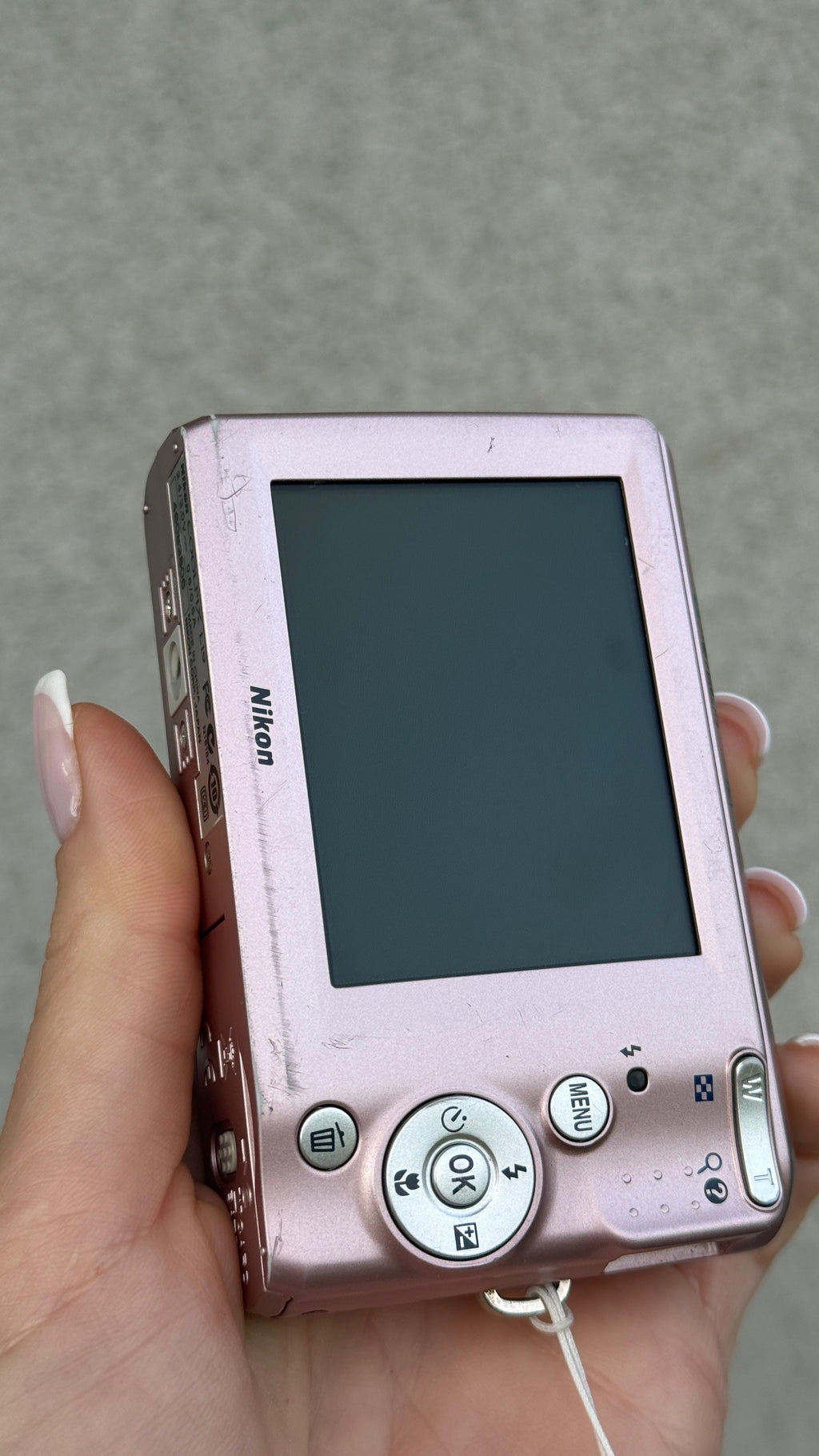 Nikon Coolpix L19