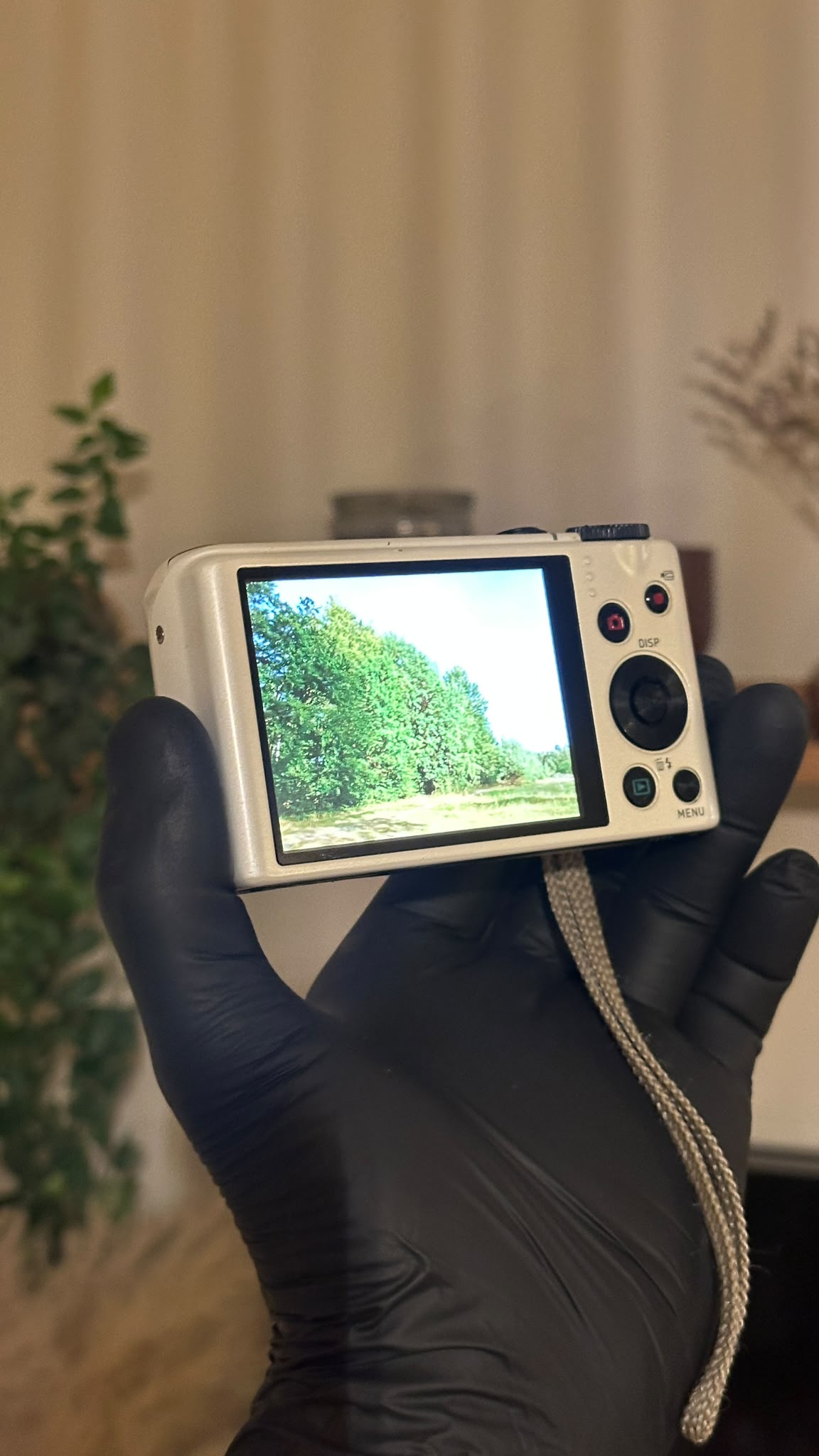 Casio EX-ZR100 – używany aparat cyfrowy